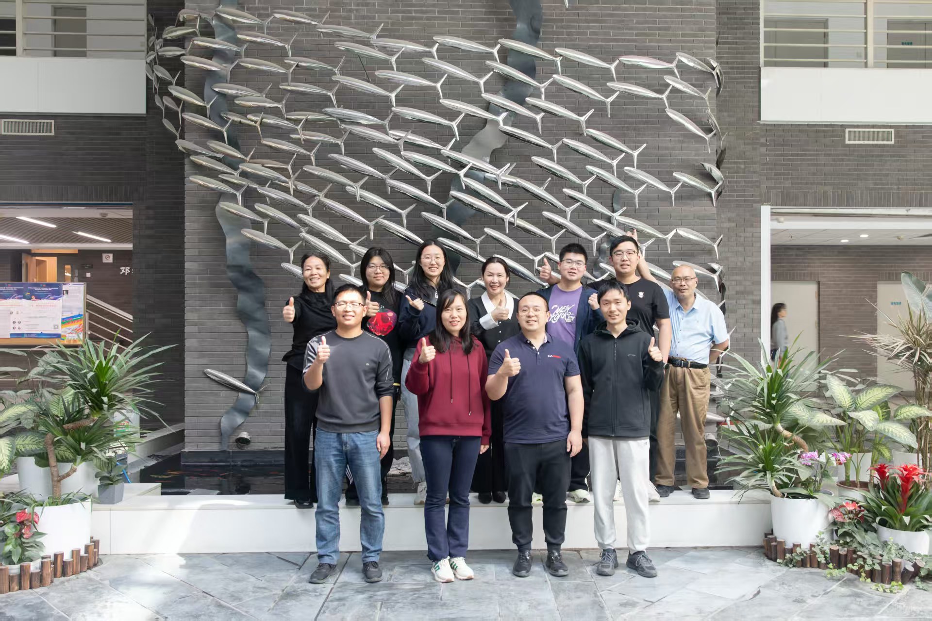 合影-金光楼瀑布